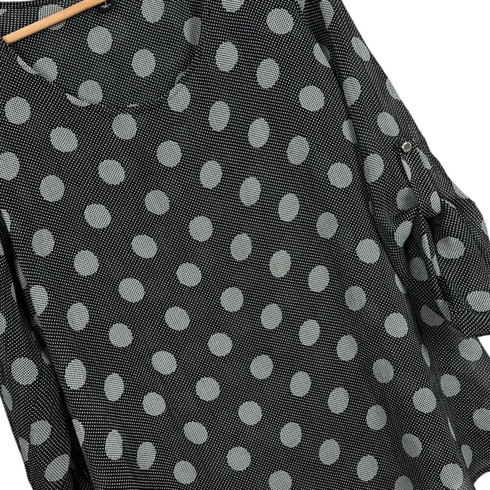 TORRID Women's 1X (1) Black Polka Dot Split Back Chiffon Sheer Art Cover Up Top